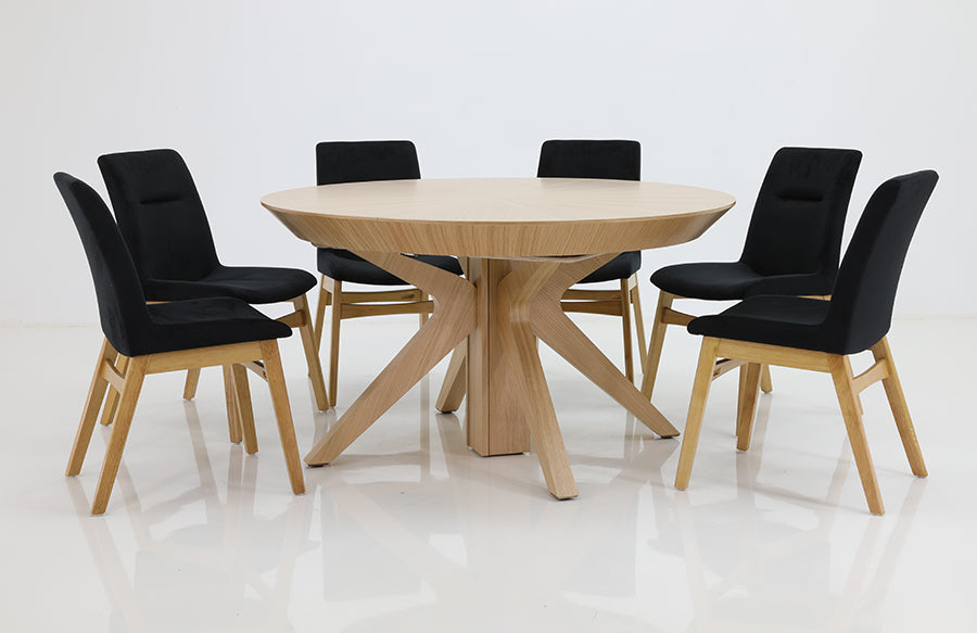 Sol Dining table